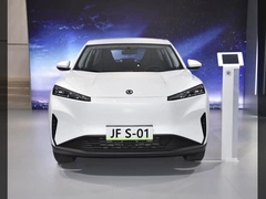 S - 01 Midium EV SUV Новое энергетическое электромобиль 4670 X 1900 X 1613MM 445KM